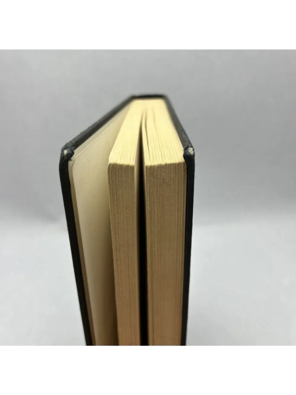 Kiss - Hardcover By Dekker, Ted